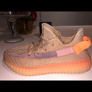 Yeezy boost (clay)